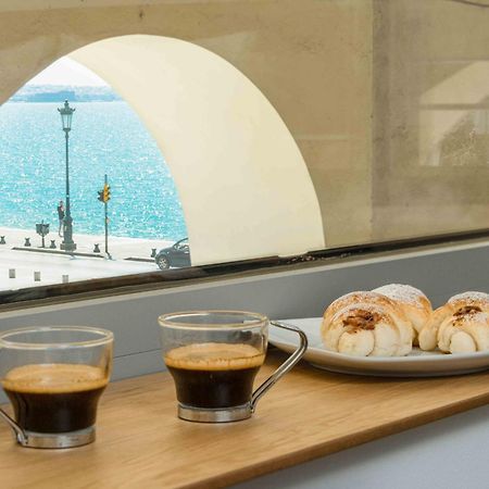 Square Elegant Suites Thessaloníki Eksteriør billede