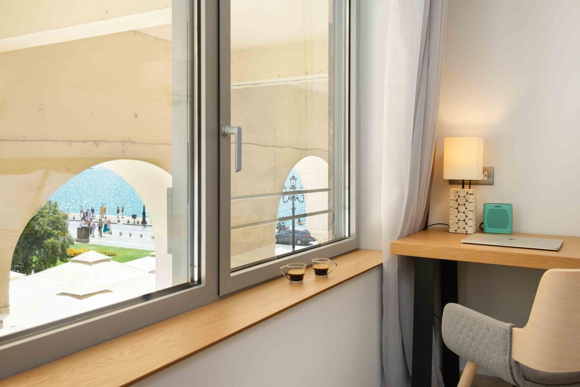 Square Elegant Suites Thessaloníki Eksteriør billede
