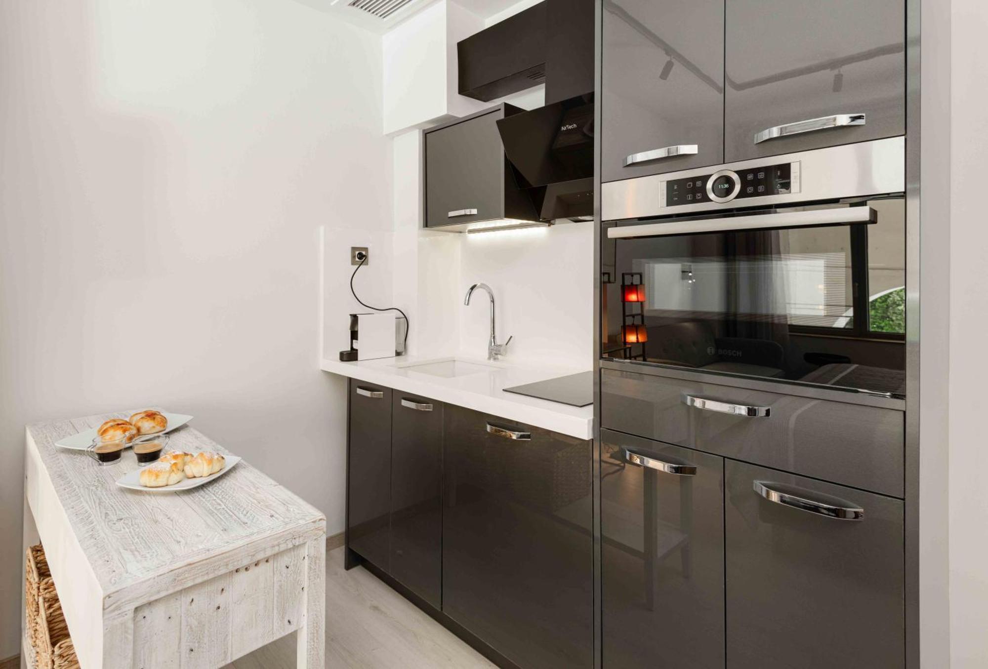 Square Elegant Suites Thessaloníki Eksteriør billede